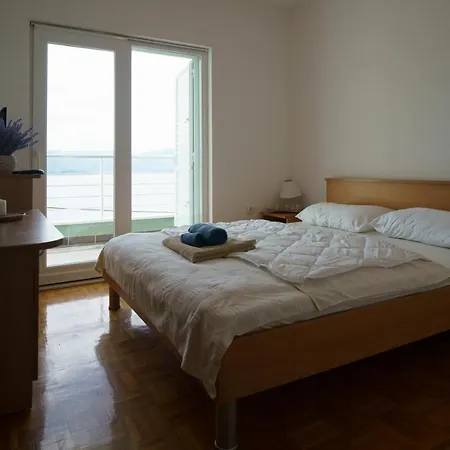Apartment “bel Ponte” Komarna