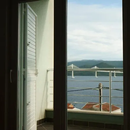 “bel Ponte” Apartment